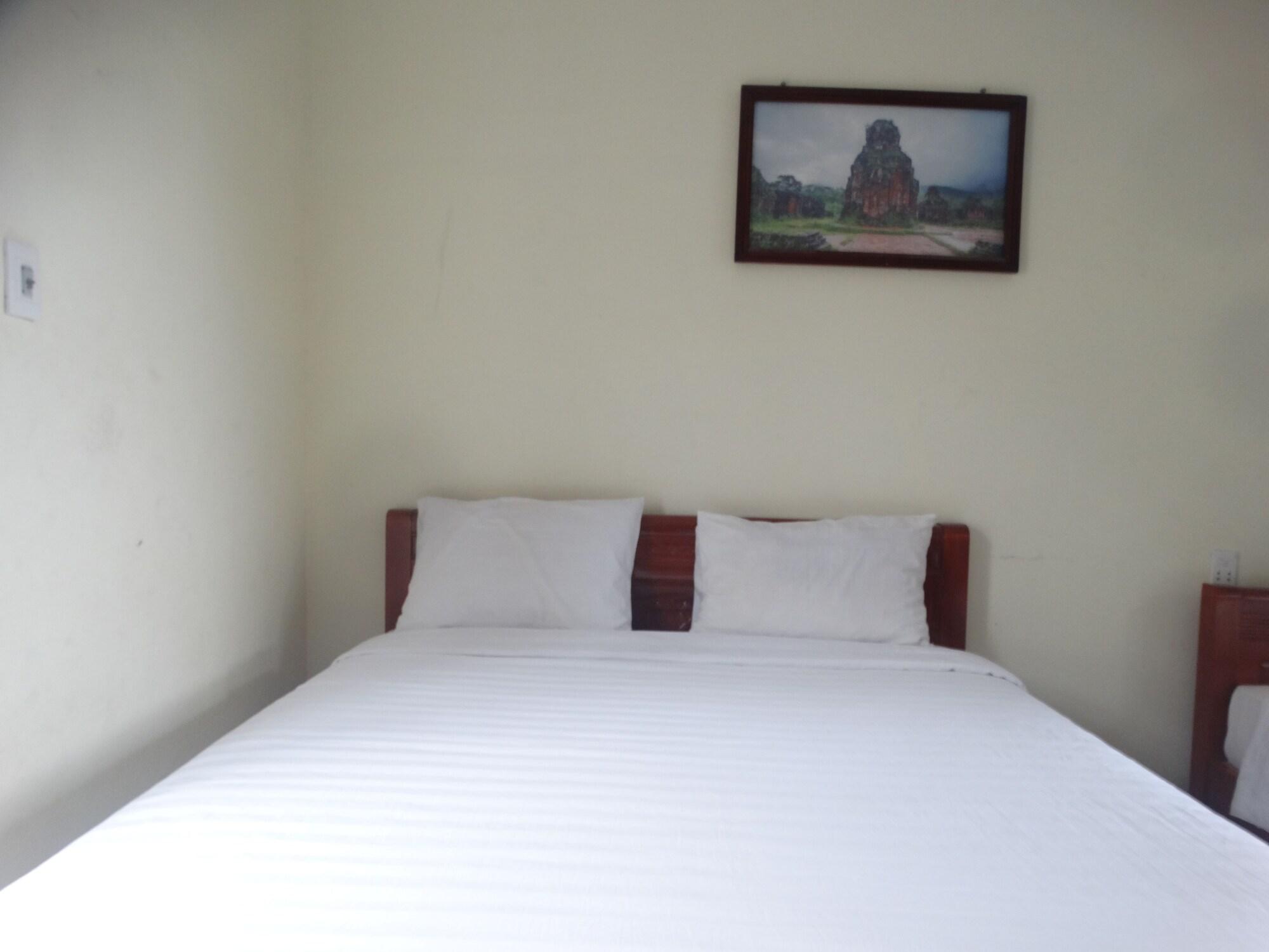 Yellow House Homestay Hoi An Eksteriør billede