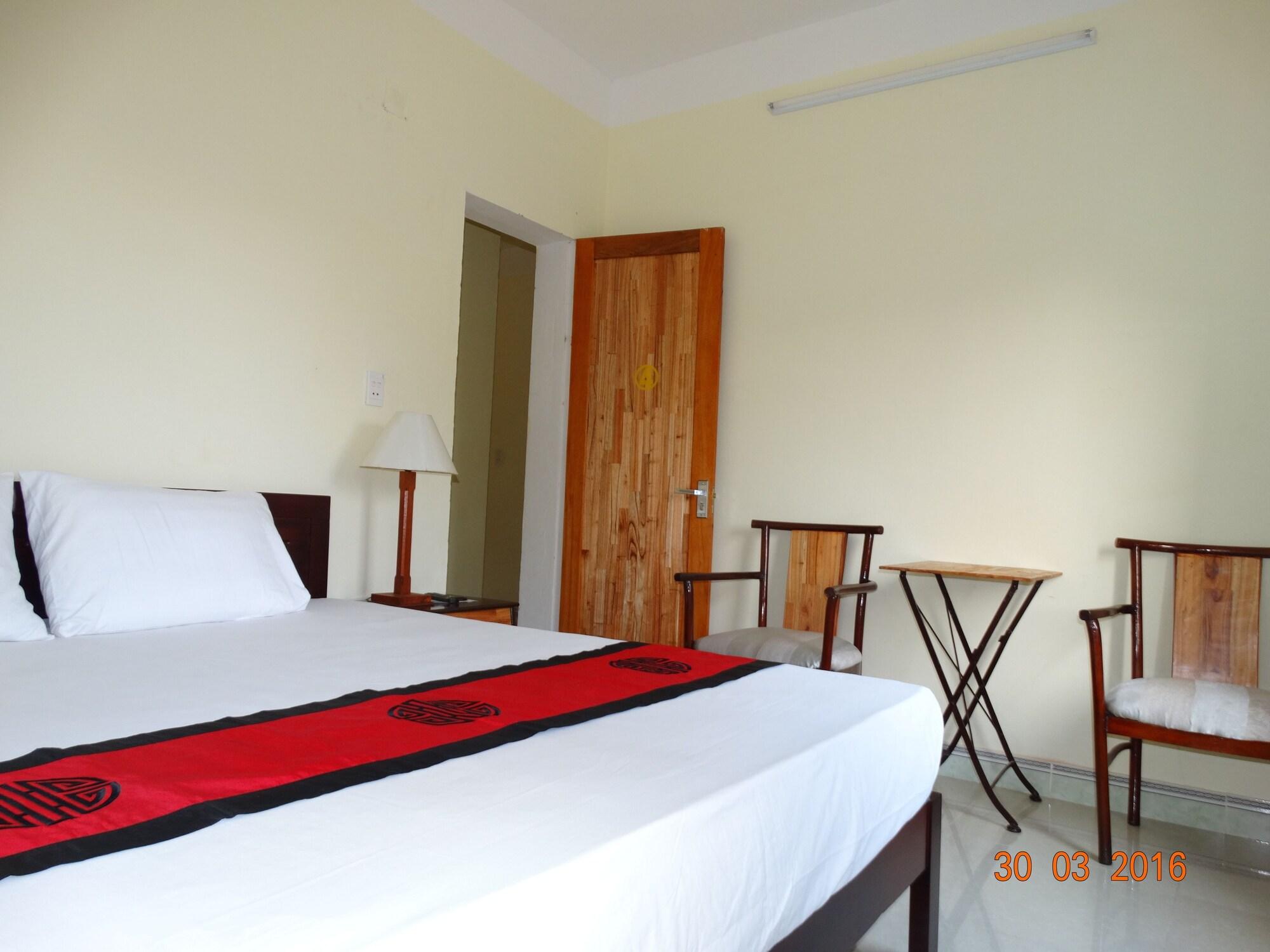 Yellow House Homestay Hoi An Eksteriør billede