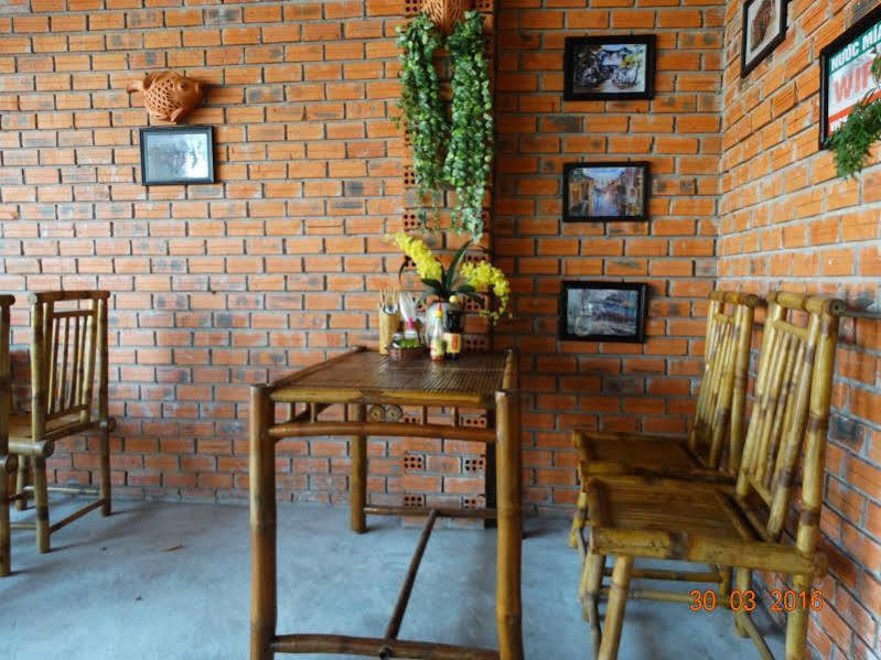 Yellow House Homestay Hoi An Eksteriør billede
