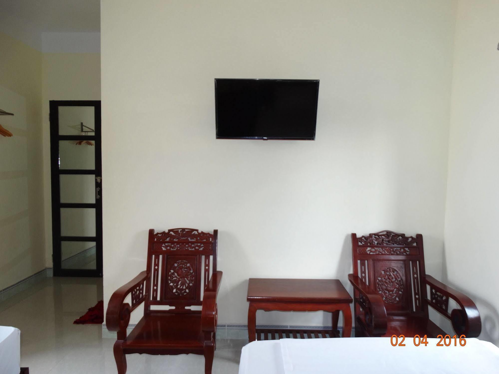 Yellow House Homestay Hoi An Eksteriør billede